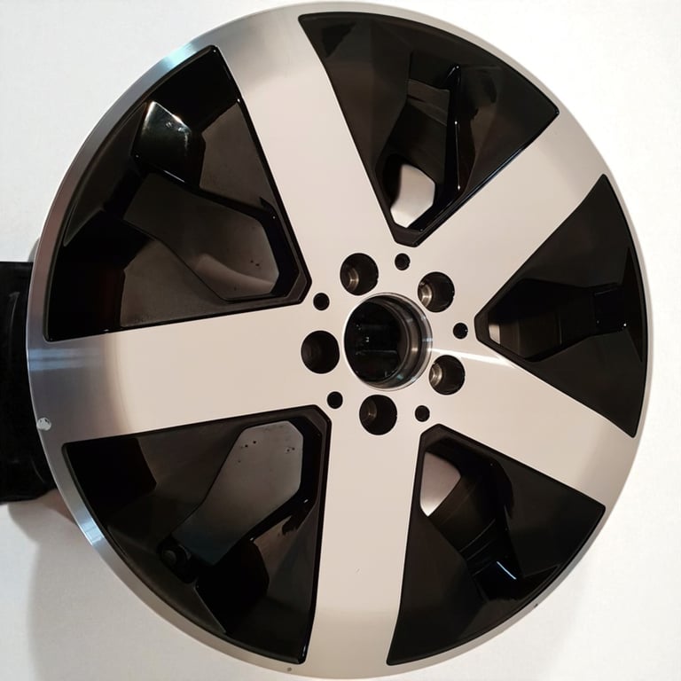 1x Alufelge 18 Zoll 7.5" 5x112 53ET A2474012800 Mercedes-Benz Glb X247 Rim Wheel