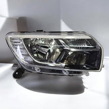 Load image into Gallery viewer, Frontscheinwerfer Dacia Logan Sandero II 90114431 260103529R LED Rechts SCH2868130699ya