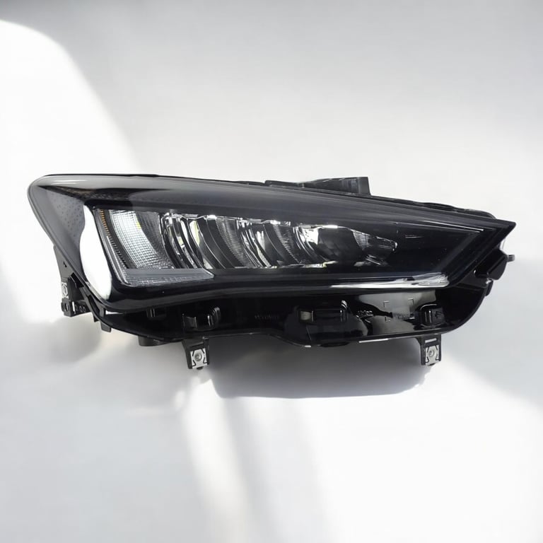 Frontscheinwerfer Seat Tarraco 5FB941006 Rechts Scheinwerfer Headlight