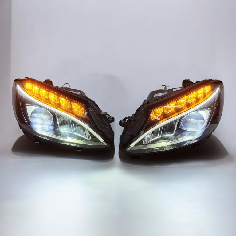 Frontscheinwerfer Mercedes-Benz W205 A2059063703 A2059063803 LED Ein Satz SCH1742311717gp