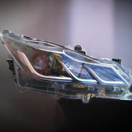 Frontscheinwerfer Toyota Corolla 19346F 81110-02T31 Rechts Headlight SCH1745064919dl