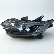 Laden Sie das Bild in den Galerie-Viewer, Frontscheinwerfer Mitsubishi Outlander III 8301D3-31 ECM921-22E10 LED Links