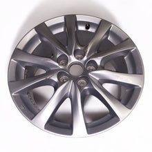 Laden Sie das Bild in den Galerie-Viewer, 1x Alufelge 17 Zoll 7.5&quot; 5x114.3 50ET Glanz Silber 9965077570 Mazda Vi Rim Wheel
