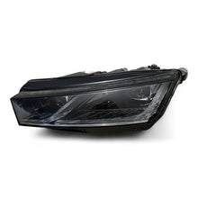 Laden Sie das Bild in den Galerie-Viewer, Frontscheinwerfer Skoda Octavia IV 5E4941015A LED Links Scheinwerfer Headlight SCH9488597876sx