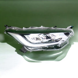 Frontscheinwerfer Toyota Yaris LED Rechts Scheinwerfer Headlight SCH2329994782ot