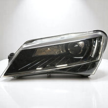 Laden Sie das Bild in den Galerie-Viewer, Frontscheinwerfer Skoda Superb III 3V1941015A Xenon Links Scheinwerfer Headlight