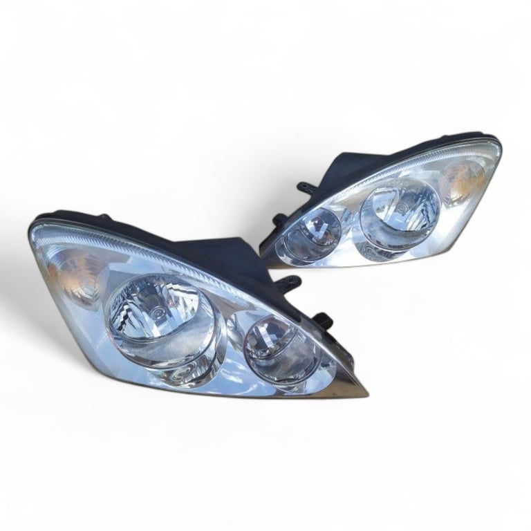 Frontscheinwerfer Kia Ceed 92101-1H0XX Ein Stück (Rechts oder Links) Headlight