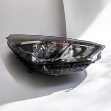 Laden Sie das Bild in den Galerie-Viewer, Frontscheinwerfer Hyundai I30 92102G4510 LED Rechts Scheinwerfer Headlight SCH7909930130ts