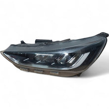 Laden Sie das Bild in den Galerie-Viewer, Frontscheinwerfer Ford Focus NX7B-13E015-CD NX7B-13E015- LED Rechts oder Links SCH6287680722kr