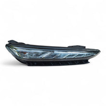 Laden Sie das Bild in den Galerie-Viewer, Frontscheinwerfer Hyundai Kona 92208-J90 LED Rechts Scheinwerfer Headlight SCH2739704302ky