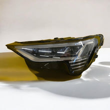 Laden Sie das Bild in den Galerie-Viewer, Frontscheinwerfer Audi E Tron 4KE941035P LED Links Scheinwerfer Headlight