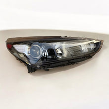 Load image into Gallery viewer, Frontscheinwerfer Hyundai I30 III 92102-G4060 Rechts Scheinwerfer Headlight