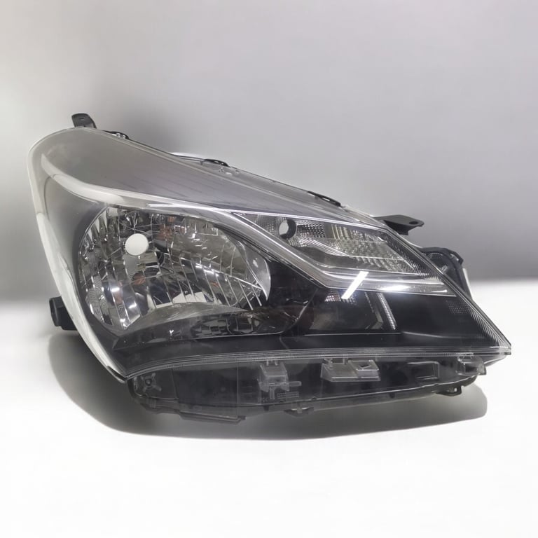Frontscheinwerfer Toyota Yaris LED Rechts Scheinwerfer Headlight