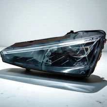Laden Sie das Bild in den Galerie-Viewer, Frontscheinwerfer Skoda Scala 657941015A Full LED Links Scheinwerfer Headlight SCH1702964850rl