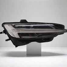 Load image into Gallery viewer, Frontscheinwerfer Volvo S60 V60 32338014 LED Rechts Scheinwerfer Headlight SCH3400246518is