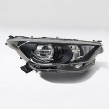 Load image into Gallery viewer, Frontscheinwerfer Toyota 4 Yaris SPP7215 123750 Rechts Scheinwerfer Headlight