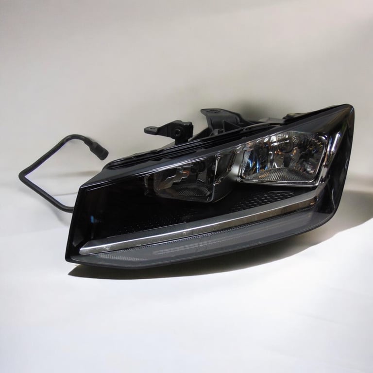 Frontscheinwerfer Audi Q2 8W0941003 LED Ein Stück (Rechts oder Links) Headlight