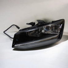 Laden Sie das Bild in den Galerie-Viewer, Frontscheinwerfer Audi Q2 8W0941003 LED Ein Stück (Rechts oder Links) Headlight