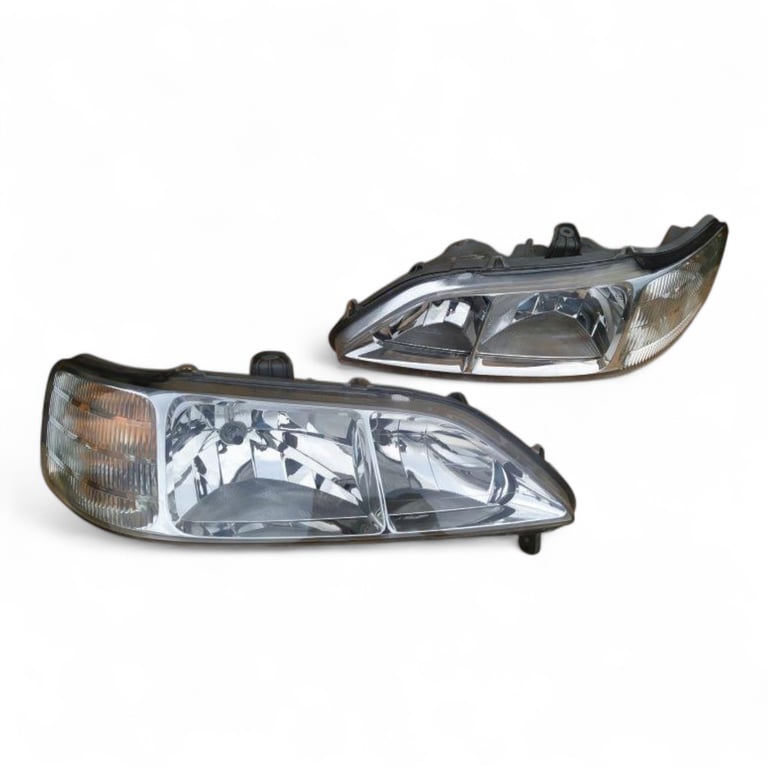 Frontscheinwerfer Honda Accord VI 1EB236036-01 Ein Stück (Rechts oder Links)