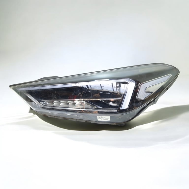 Frontscheinwerfer Hyundai Tucson 92101-D7700 Links Scheinwerfer Headlight