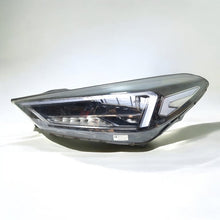 Laden Sie das Bild in den Galerie-Viewer, Frontscheinwerfer Hyundai Tucson 92101-D7700 Links Scheinwerfer Headlight