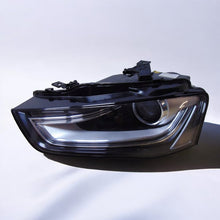 Laden Sie das Bild in den Galerie-Viewer, Frontscheinwerfer Audi A4 B8 8K0941005C Xenon Links Scheinwerfer Headlight