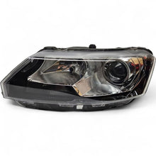 Laden Sie das Bild in den Galerie-Viewer, Frontscheinwerfer Skoda Rapid 5JB941015A Xenon Ein Stück (Rechts oder Links) SCH6809831822no