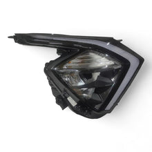 Load image into Gallery viewer, Frontscheinwerfer Kia Sportage 92102R2000 Rechts Scheinwerfer Headlight SCH8074639673bt