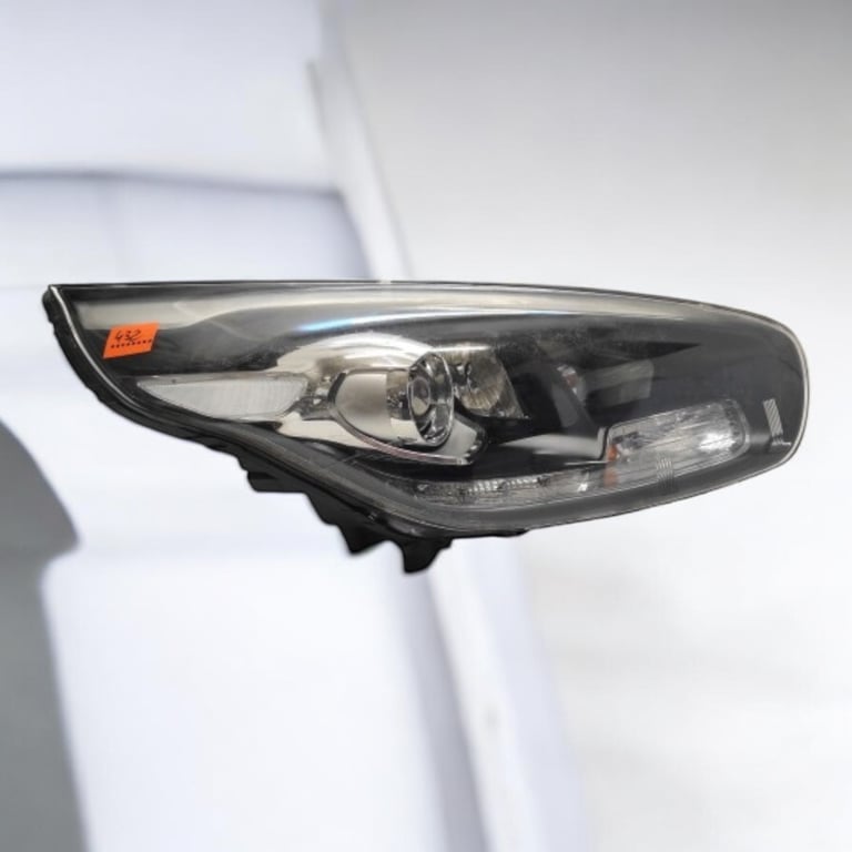 Frontscheinwerfer Kia Carens IV 92102A4 LED Rechts Scheinwerfer Headlight