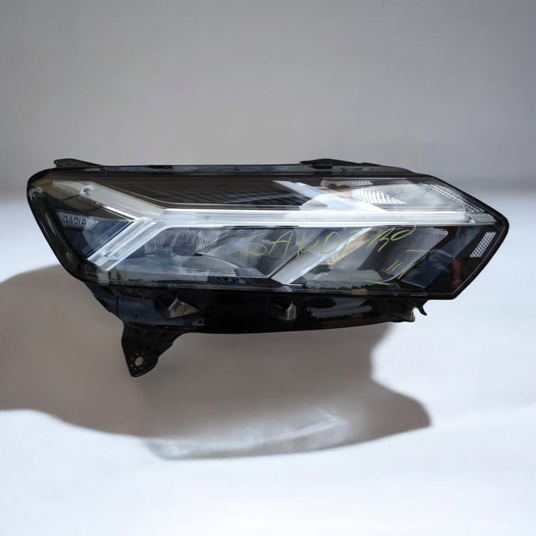 Frontscheinwerfer Dacia Sandero III 260106343R Rechts Scheinwerfer Headlight