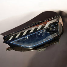 Laden Sie das Bild in den Galerie-Viewer, Frontscheinwerfer Audi A4 B9 8W0941033D LED Links Scheinwerfer Headlight