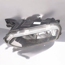 Load image into Gallery viewer, Frontscheinwerfer Dacia Spring 260607303R Laser Ein Stück (Rechts oder Links)