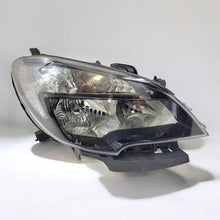 Laden Sie das Bild in den Galerie-Viewer, Frontscheinwerfer Opel Mokka 95440412 Rechts Scheinwerfer Headlight