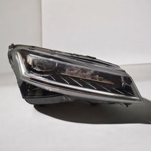 Load image into Gallery viewer, Frontscheinwerfer Skoda Superb III 3V1941016D LED Rechts Scheinwerfer Headlight