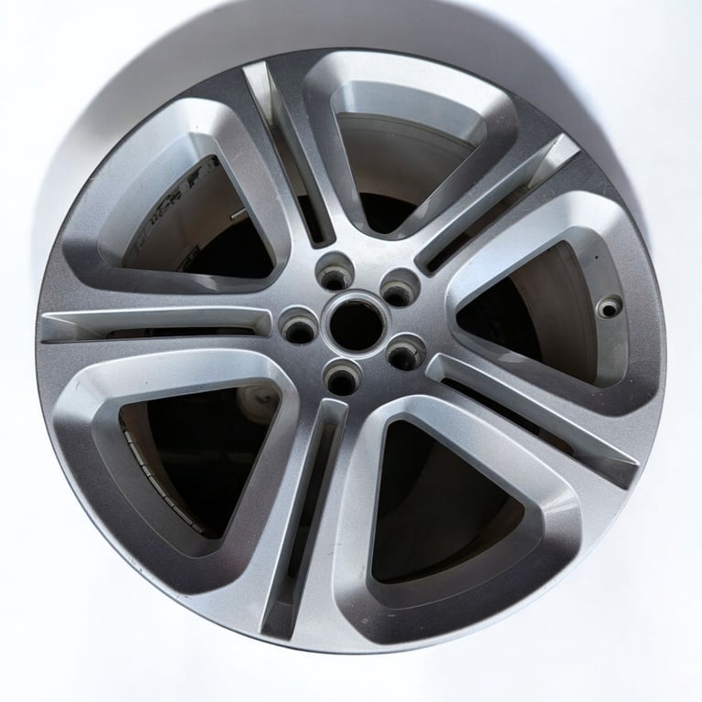 1x Alufelge 20 Zoll 8.5" 5x108 45ET HK83-1007-GA Jaguar F Pace F-Pace Rim Wheel