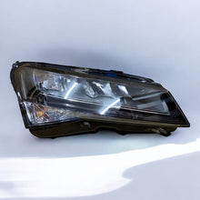 Laden Sie das Bild in den Galerie-Viewer, Frontscheinwerfer Skoda Superb III 3V1941016C LED Rechts Scheinwerfer Headlight