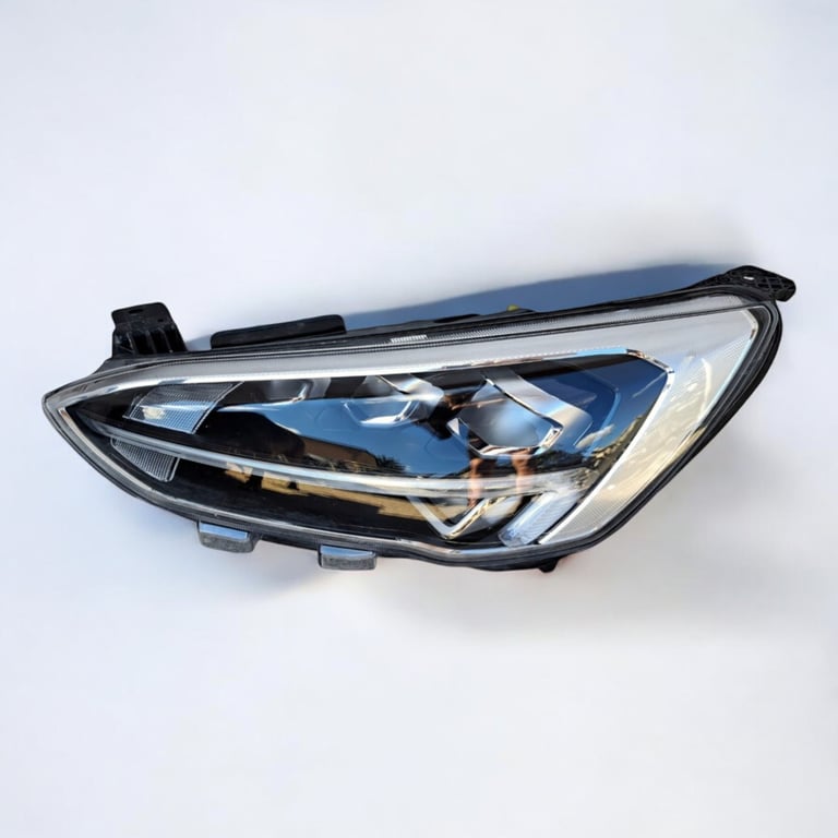 Frontscheinwerfer Ford Focus JX7B-13E015-AE Links Scheinwerfer Headlight