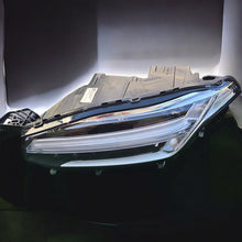 Load image into Gallery viewer, Frontscheinwerfer Volvo Xc90 32338952 Full LED Links Scheinwerfer Headlight SCH8814681109ch