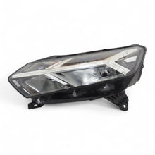 Load image into Gallery viewer, Frontscheinwerfer Dacia Sandero III 260607161R LED Links Scheinwerfer Headlight SCH3977942428gq