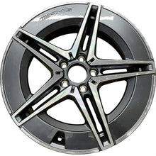 Laden Sie das Bild in den Galerie-Viewer, 1x Alufelge 18 Zoll 7.5&quot; 5x112 40ET A2064011700 Mercedes-Benz W206 Rim Wheel