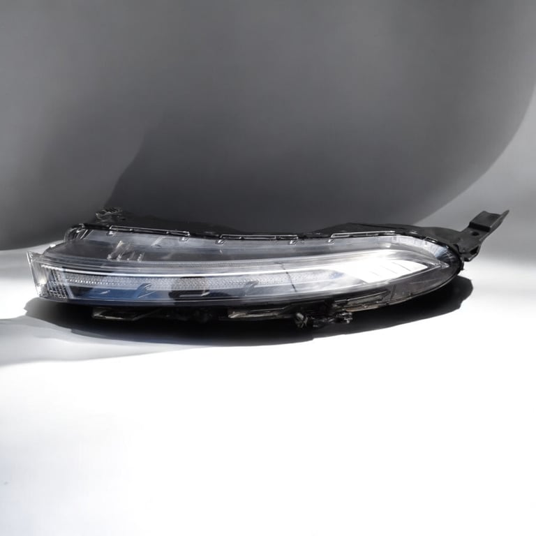 Frontscheinwerfer Hyundai Bayon 92207Q0500 Links Scheinwerfer Headlight