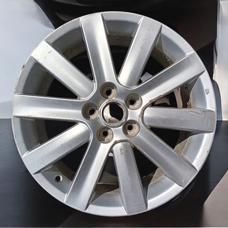 1x Alufelge 18 Zoll 7.0" 5x114.3 52 5ET Glanz Silber 9965097080 Mazda 3