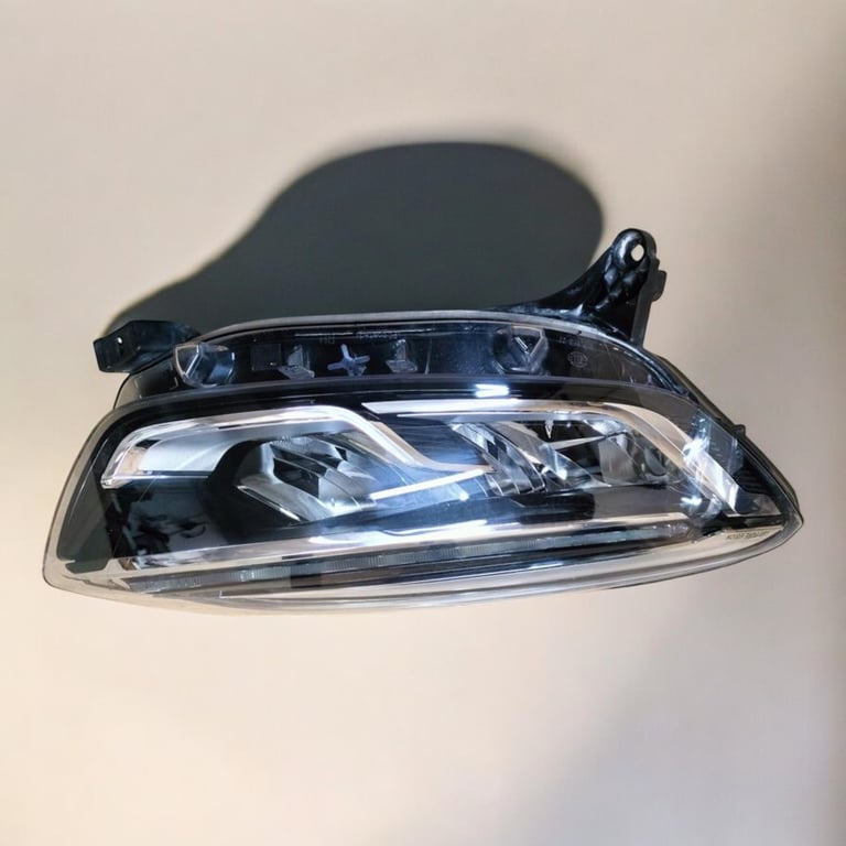 Frontscheinwerfer Renault Captur 260101671R LED Rechts Scheinwerfer Headlight