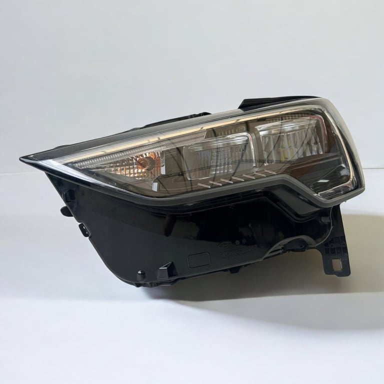 Frontscheinwerfer Audi Q3 83A941011 Links Scheinwerfer Headlight