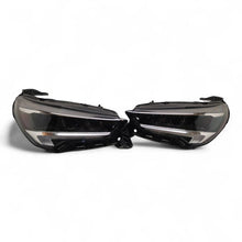Laden Sie das Bild in den Galerie-Viewer, Frontscheinwerfer Opel Corsa F 35426182739162654 Full LED Rechts oder Links SCH3019813739se