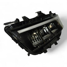 Laden Sie das Bild in den Galerie-Viewer, Frontscheinwerfer Opel Astra L 9858777280 Full LED Ein Stück (Rechts oder Links) SCH4133860001jf