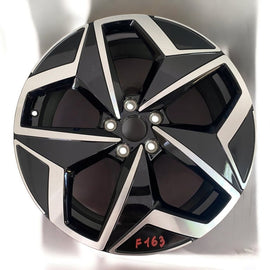 1x Alufelge 19 Zoll 7.5