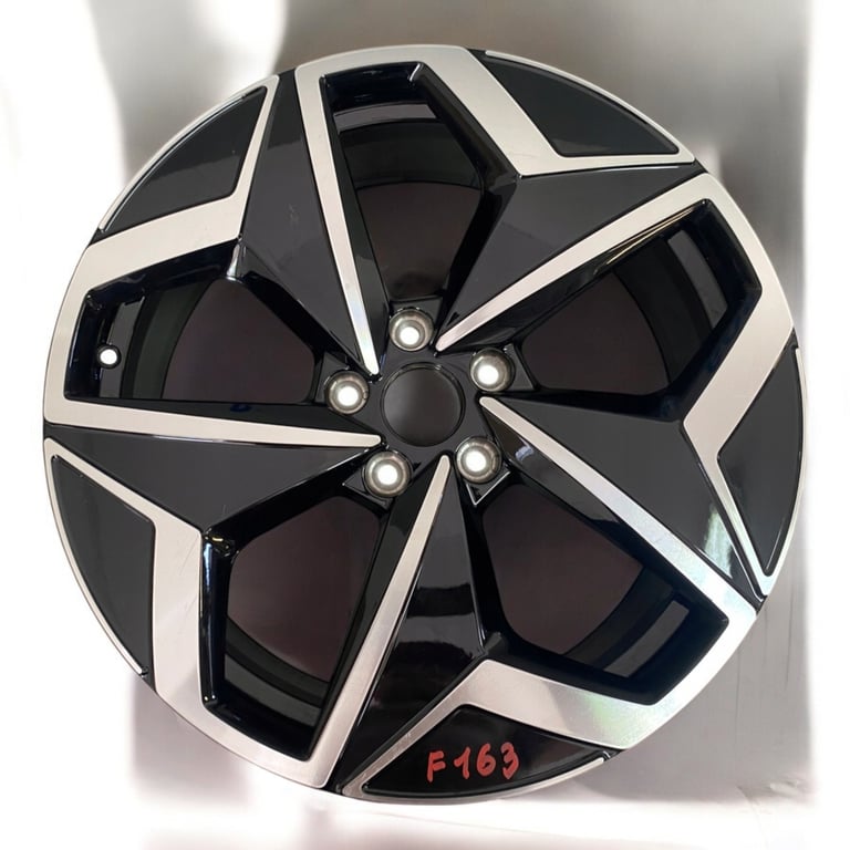 1x Alufelge 19 Zoll 7.5" 5x112 50ET 10A601025 VW Id.3 Rim Wheel FEL6543358990aj