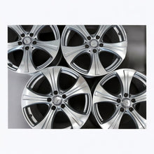 Laden Sie das Bild in den Galerie-Viewer, 4x Alufelge 18 Zoll 8.0&quot; 5x112 38ET Glanz Silber A2534010800 Mercedes-Benz Glc