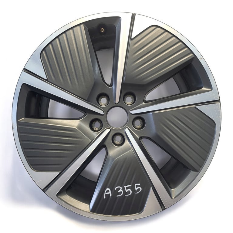 1x Alufelge 18 Zoll 7.5" 5x112 46ET Glanz Grau 5FA601025K Cupra Leon Mg FEL5578397946px